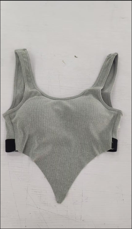 Solid color sports bra 